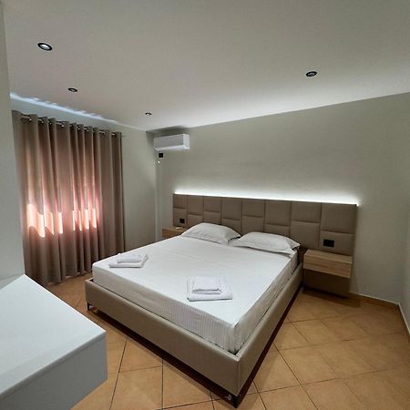 Garden Villa Apartments Saranda Dış mekan fotoğraf