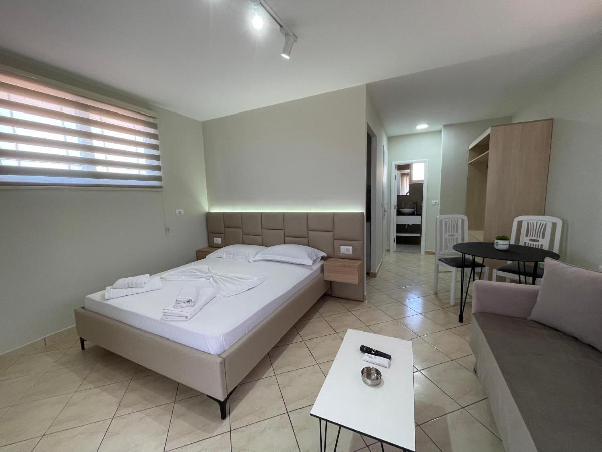 Garden Villa Apartments Saranda Dış mekan fotoğraf