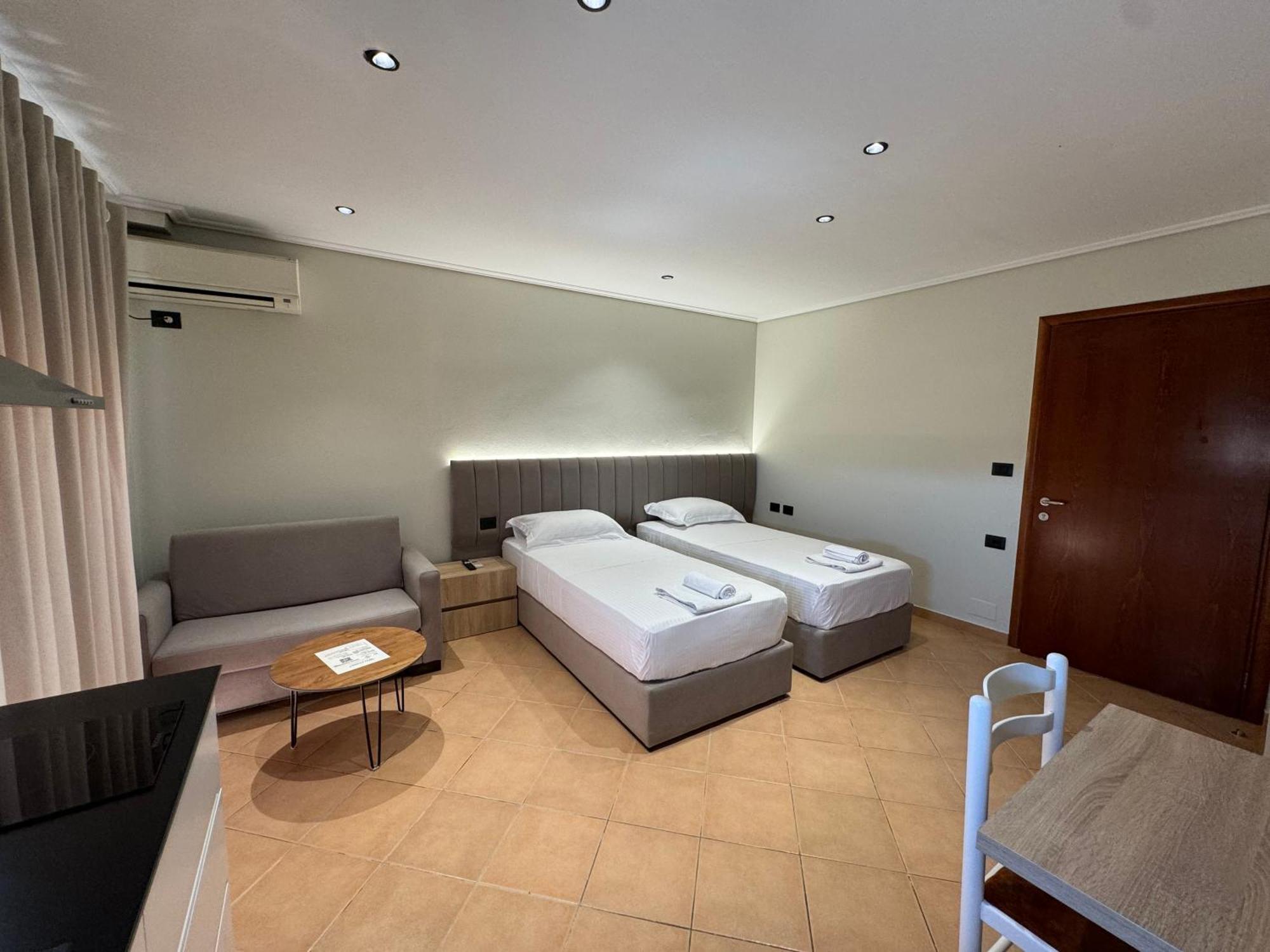 Garden Villa Apartments Saranda Dış mekan fotoğraf