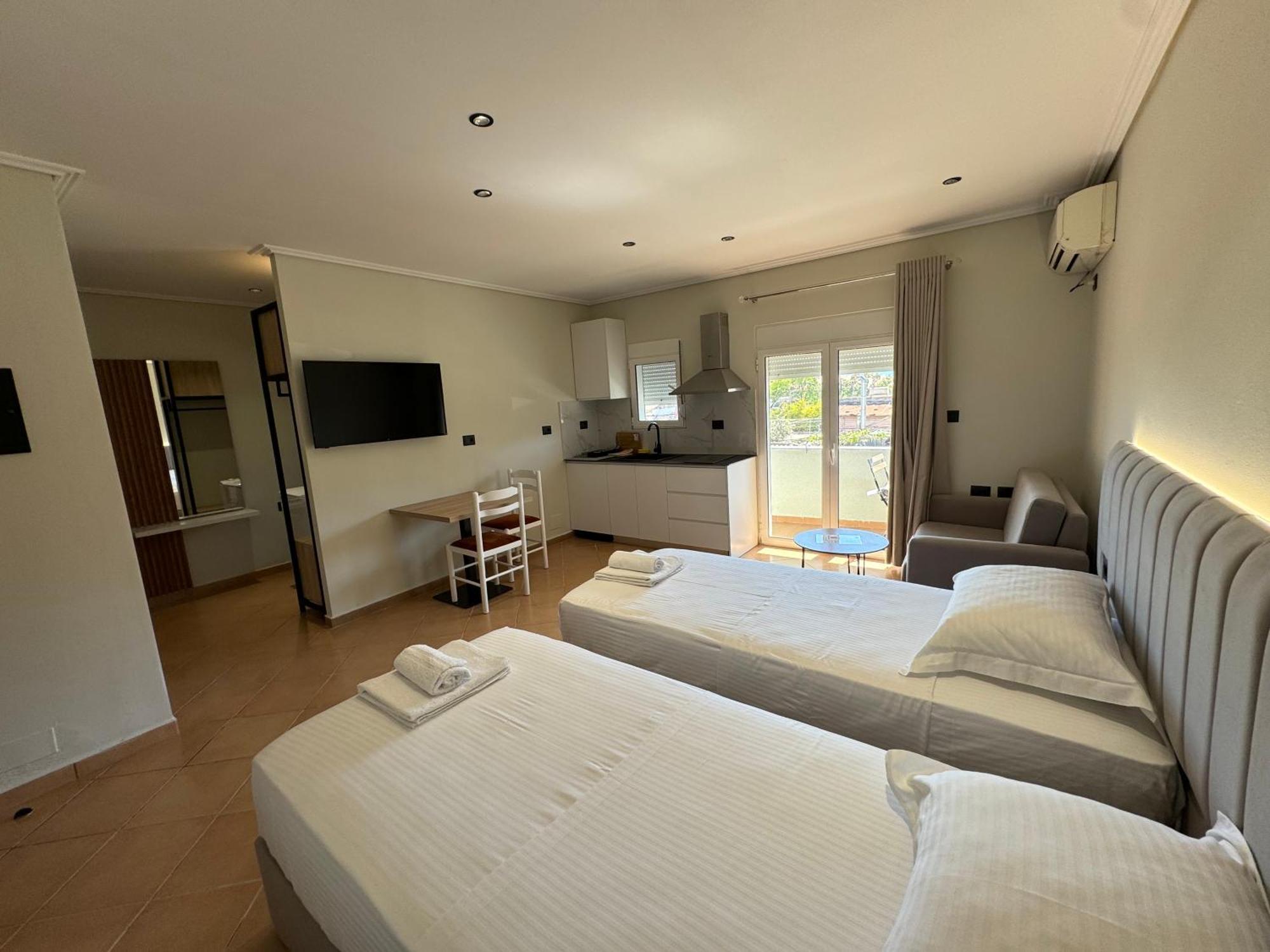 Garden Villa Apartments Saranda Dış mekan fotoğraf